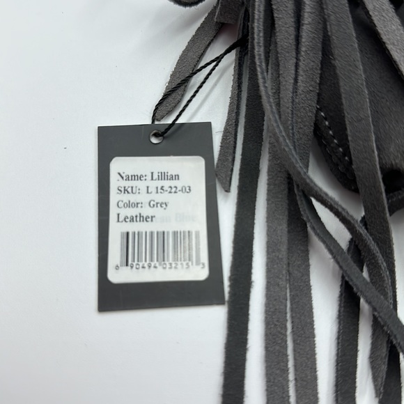 Susu crossbody suede leather fringe grey purse NWT - Picture 9 of 9